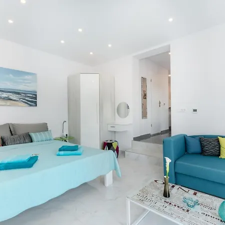 Apartment Mirella Rabac Exterior photo