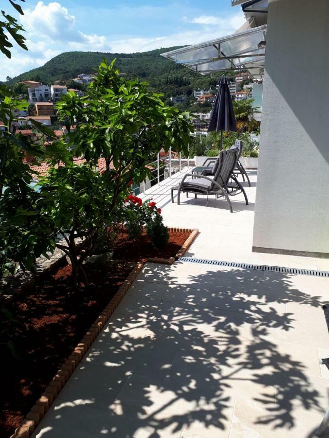 Apartment Mirella *